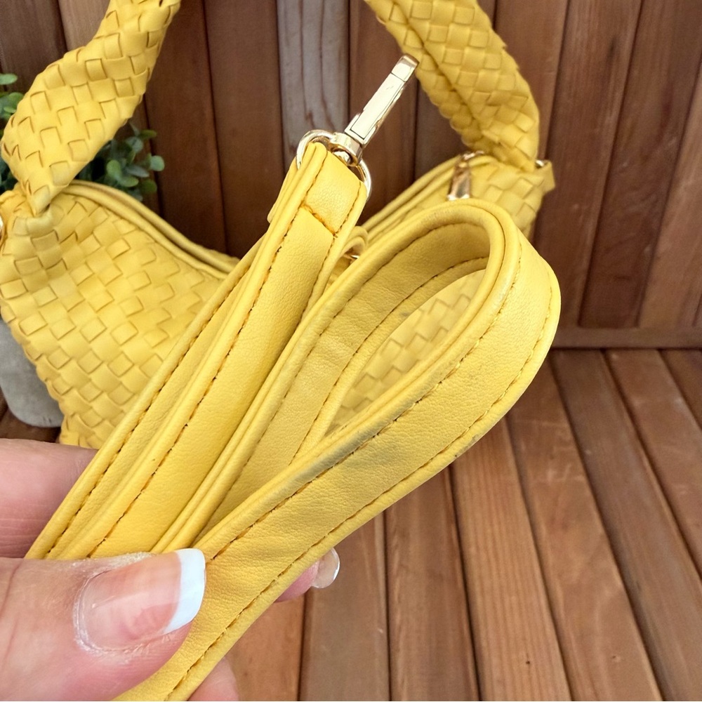 Hobo Woven Shoulder Bag | Slouchy Crossbody Strap in Butter Yellow - Picture 5 of 9